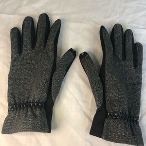 Touch screen gloves